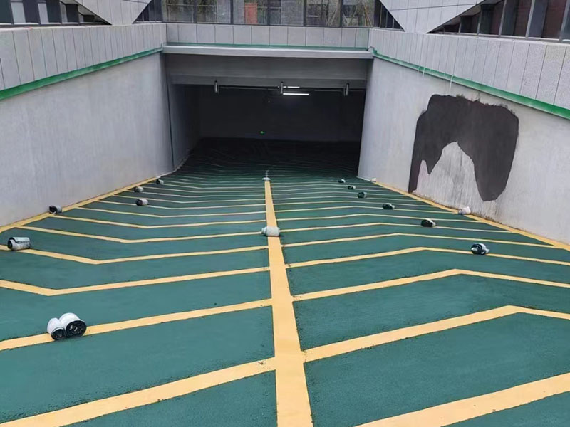 停車場坡道地坪